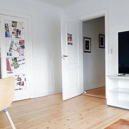 Catch Hostel Кеге Екстер'єр фото