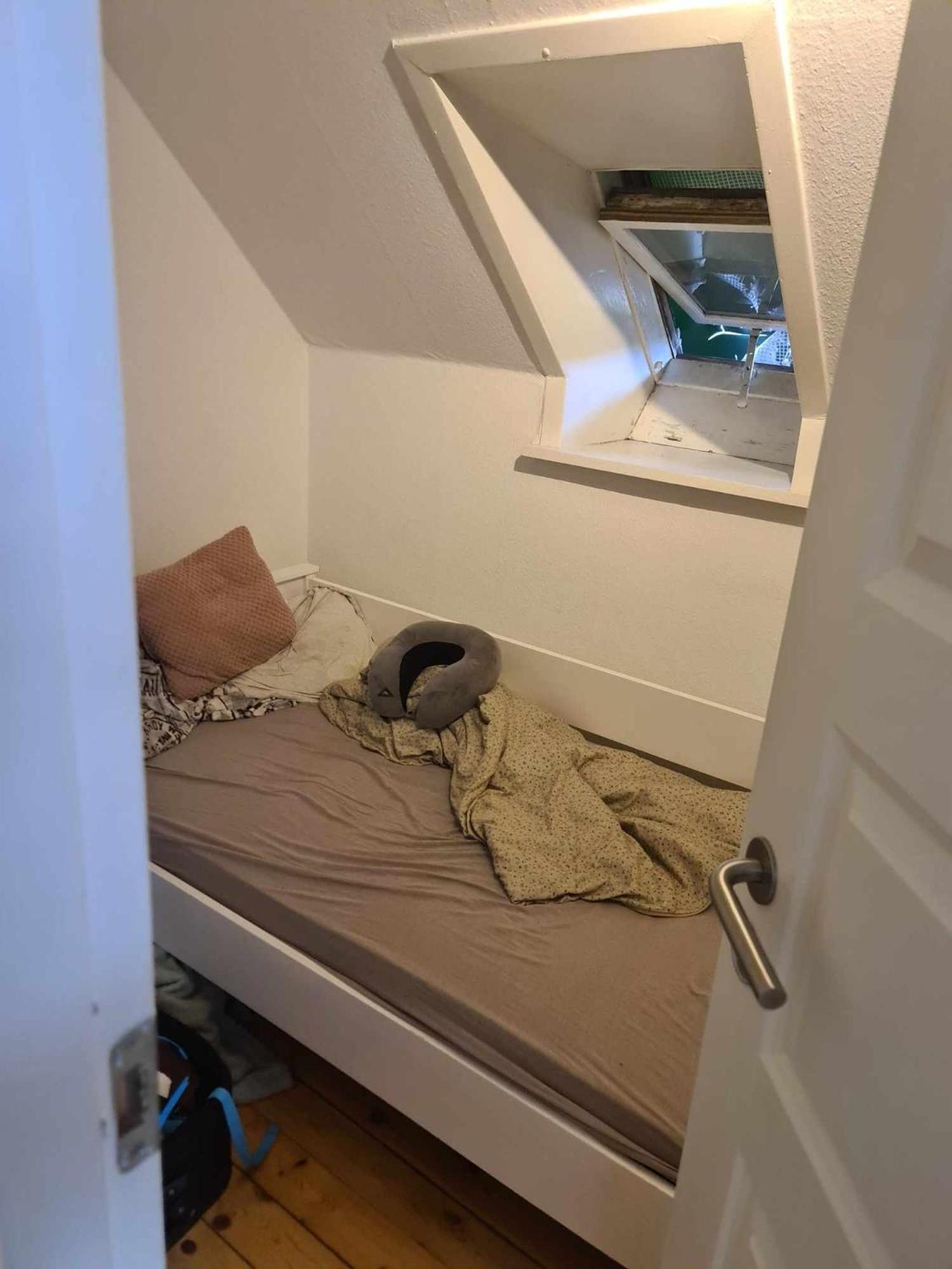 Catch Hostel Кеге Екстер'єр фото